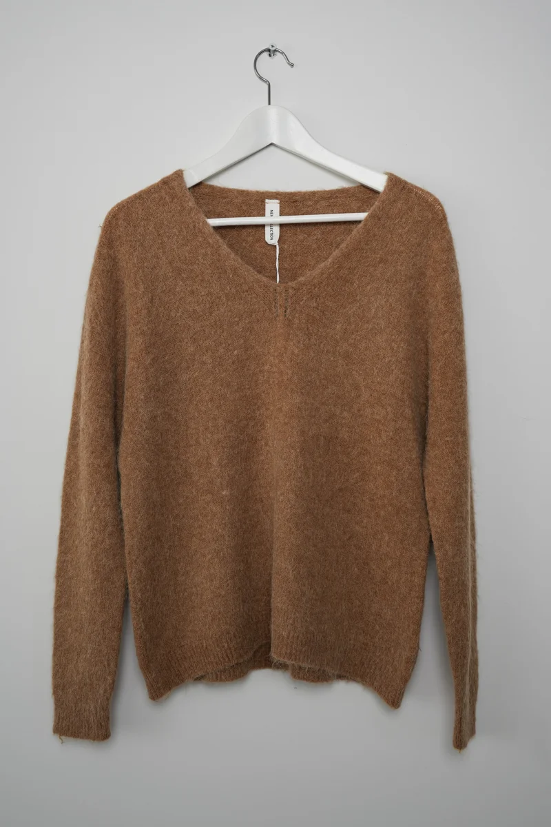 Valeria Kazak Camel