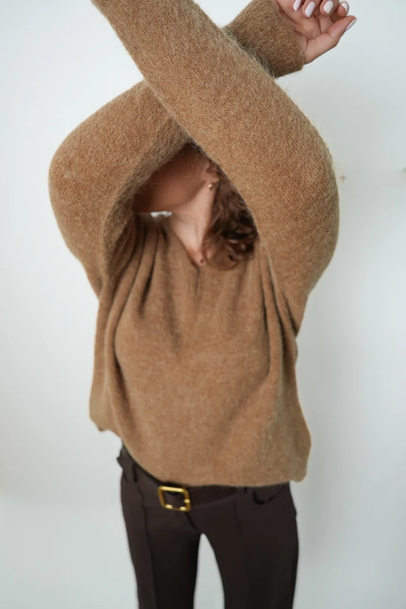 Valeria Kazak Camel